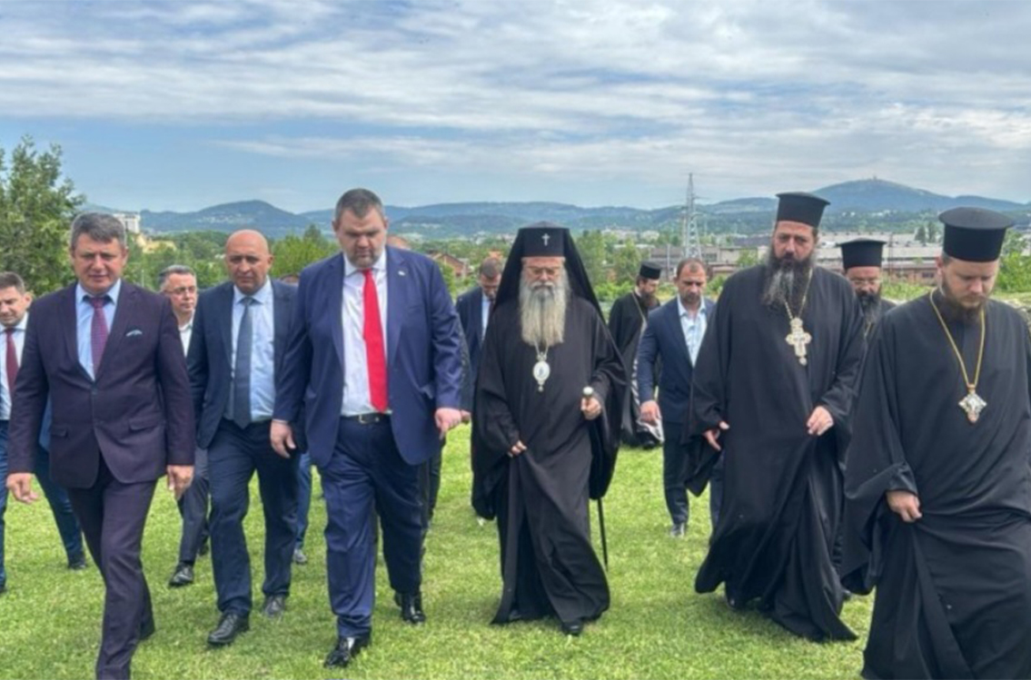 КАК СЕ СТАВА ПАТРИАРХ.?!